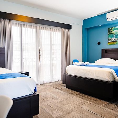 Hotel Luckys San Isidro De El General Kültér fotó