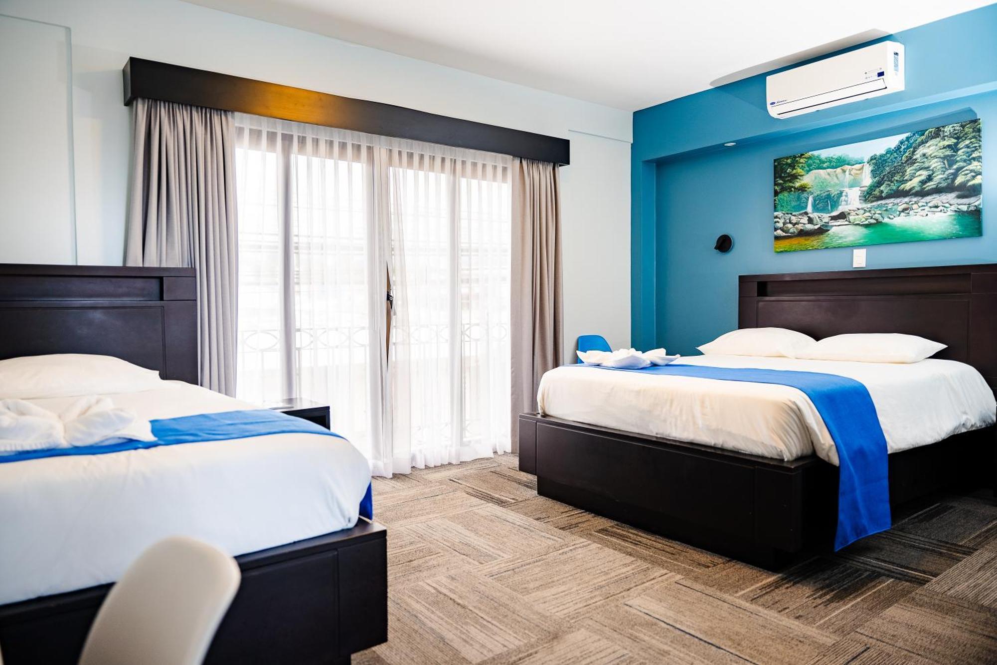Hotel Luckys San Isidro De El General Kültér fotó